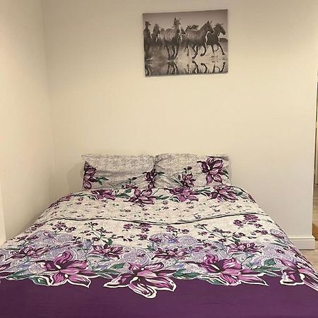 Modern Apartment In London Finchley Kültér fotó