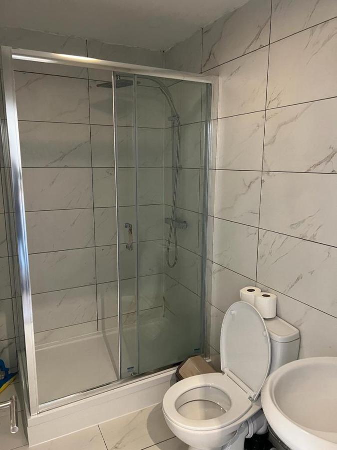 Modern Apartment In London Finchley Kültér fotó